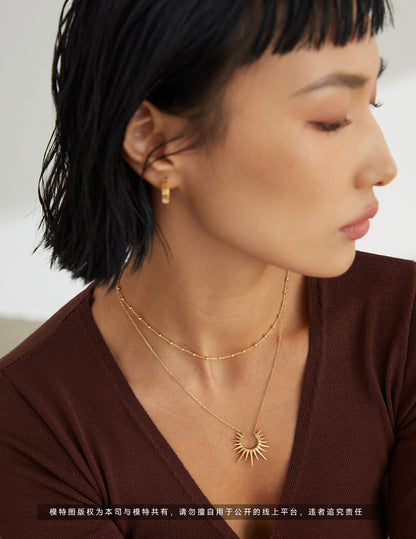 Solar Glow Necklace