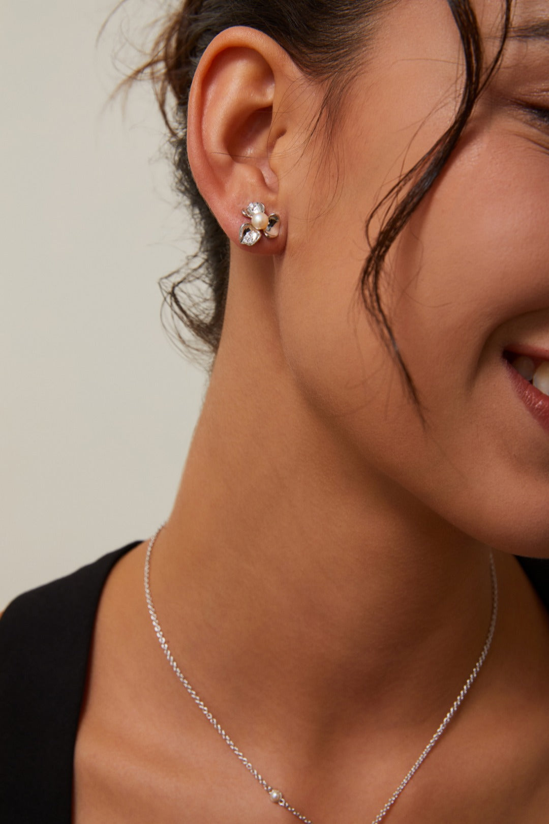 Floral Bloom Pearl & Zircon Earrings