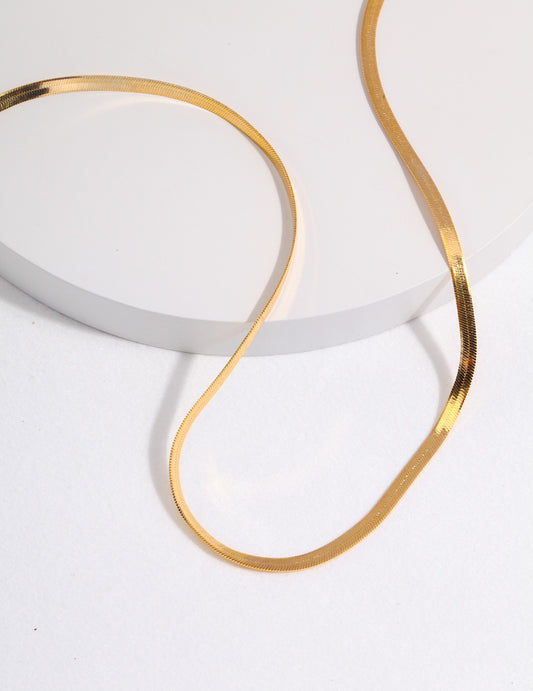 Parisian Chic Sculptural Chain Necklace in 18K Gold over S925 Silver