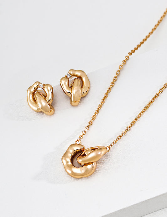 Interlocking Eternity Halo Necklace